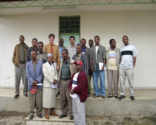 تصویر دکتر هنجنی در اتیوپی در ماموریت سازمان بهداشت جهانی