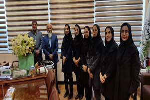 تقدیر از رئیس دانشکده پزشکی به مناسبت روز پزشک