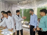 با همکاری معاونت فرهنگی دانشکده پزشکی و انجمن علمی فیزیوتراپی انجام شد/ برگزاری غرفه ارزیابی مشکلات اسکلتی و عضلانی در ورودی دانشکده پزشکی