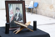 به مناسبت ایام بزرگداشت شهید آیت الله خامنه‌ای/ برگزاری مراسم پرفیض زیارت عاشورا در دانشکده پزشکی