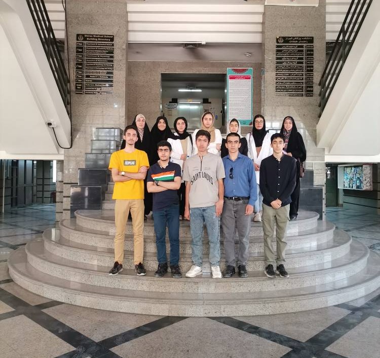 بازدید دانش آموزان