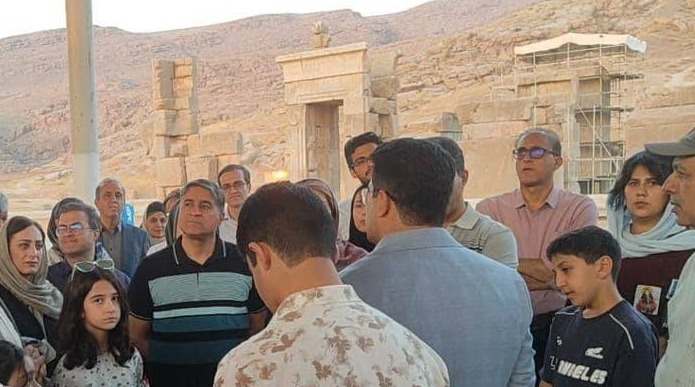 تخت جمشید