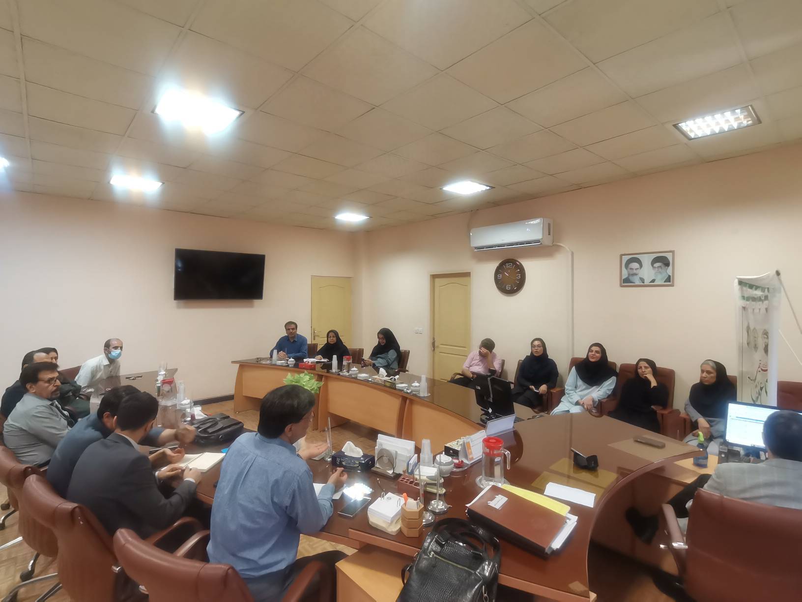 میز خدمت